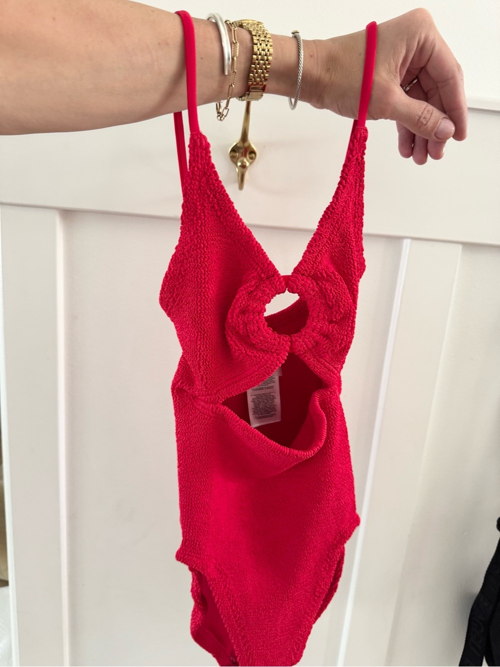 Red Hunza g one piece crystal